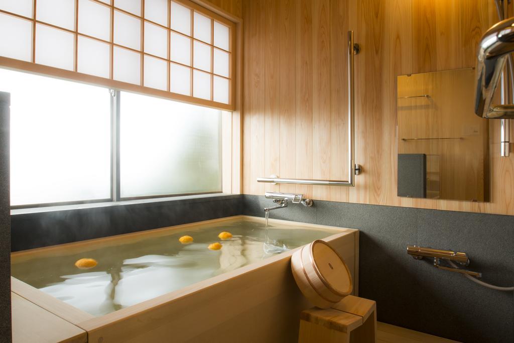 Yamanoo Hotel Kanazawa Exterior photo